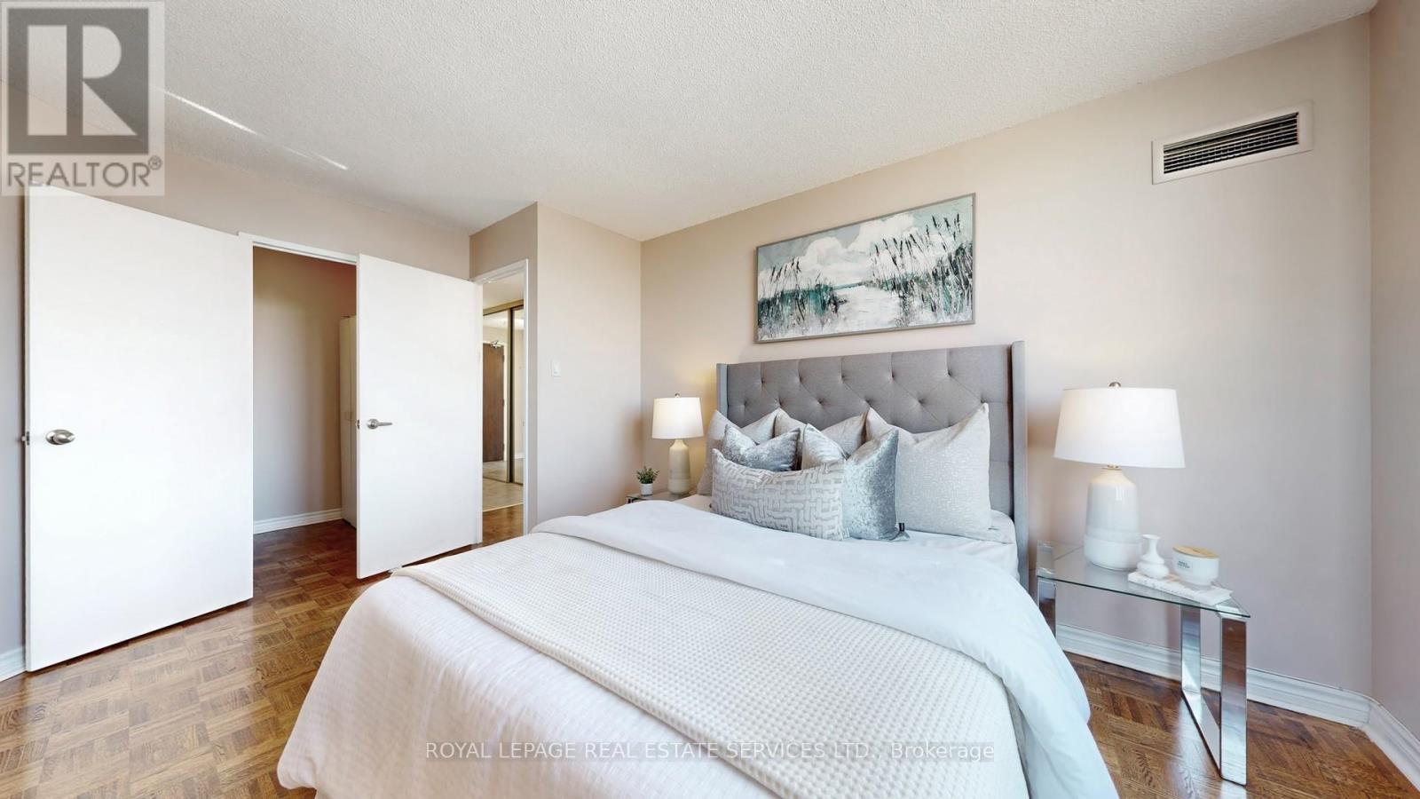 1510 - 7420 Bathurst Street, Vaughan, Ontario  L4J 6X4 - Photo 14 - N12565960