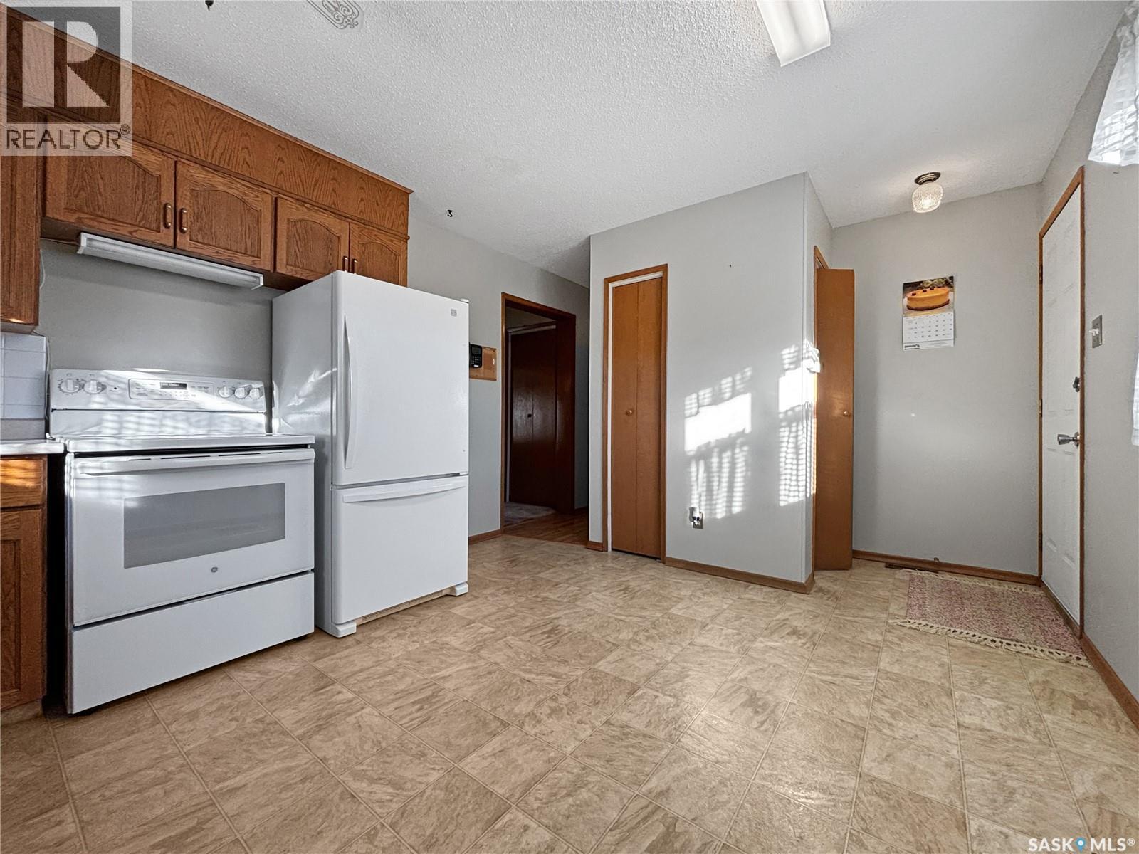 3213 33rd Street W, Saskatoon, Saskatchewan  S7L 4R1 - Photo 12 - SK024495