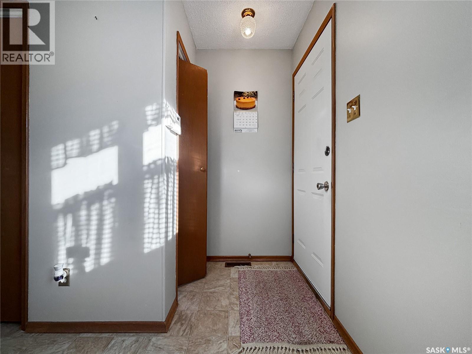 3213 33rd Street W, Saskatoon, Saskatchewan  S7L 4R1 - Photo 13 - SK024495