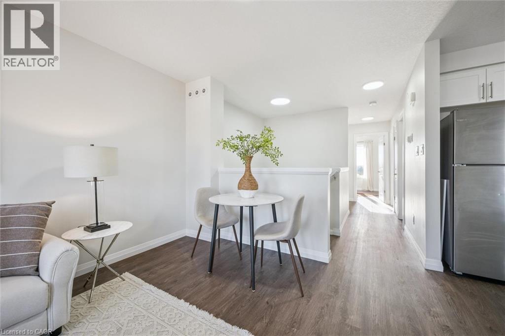 24 Morrison Road Unit# D9, Kitchener, Ontario  N2A 2W7 - Photo 12 - 40788083