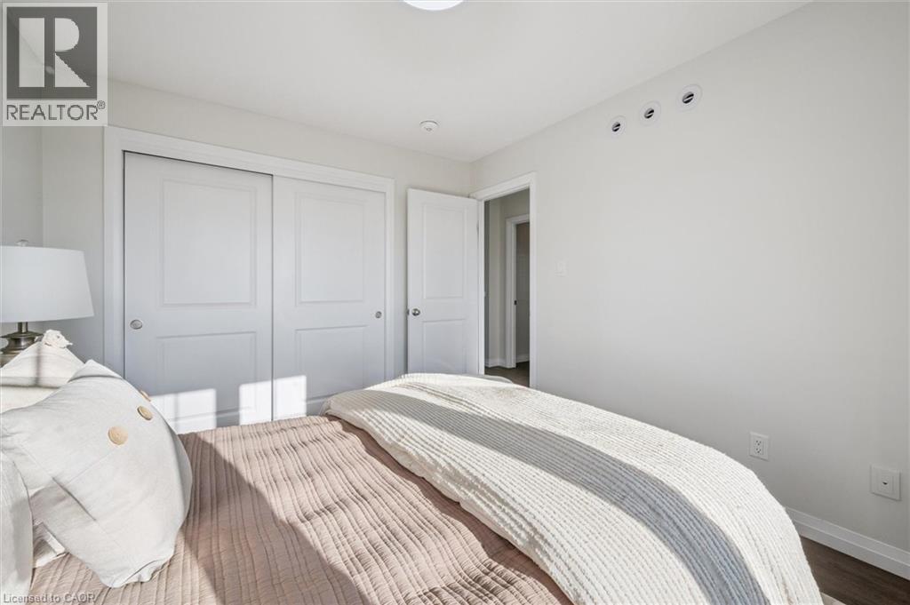 24 Morrison Road Unit# D9, Kitchener, Ontario  N2A 2W7 - Photo 18 - 40788083