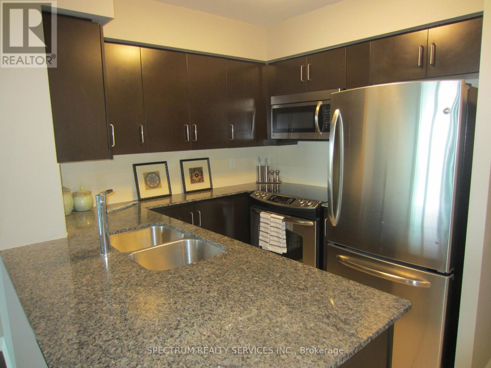 708 - 215 Sherway Gardens, Toronto, Ontario  M9C 0A4 - Photo 13 - W12565784