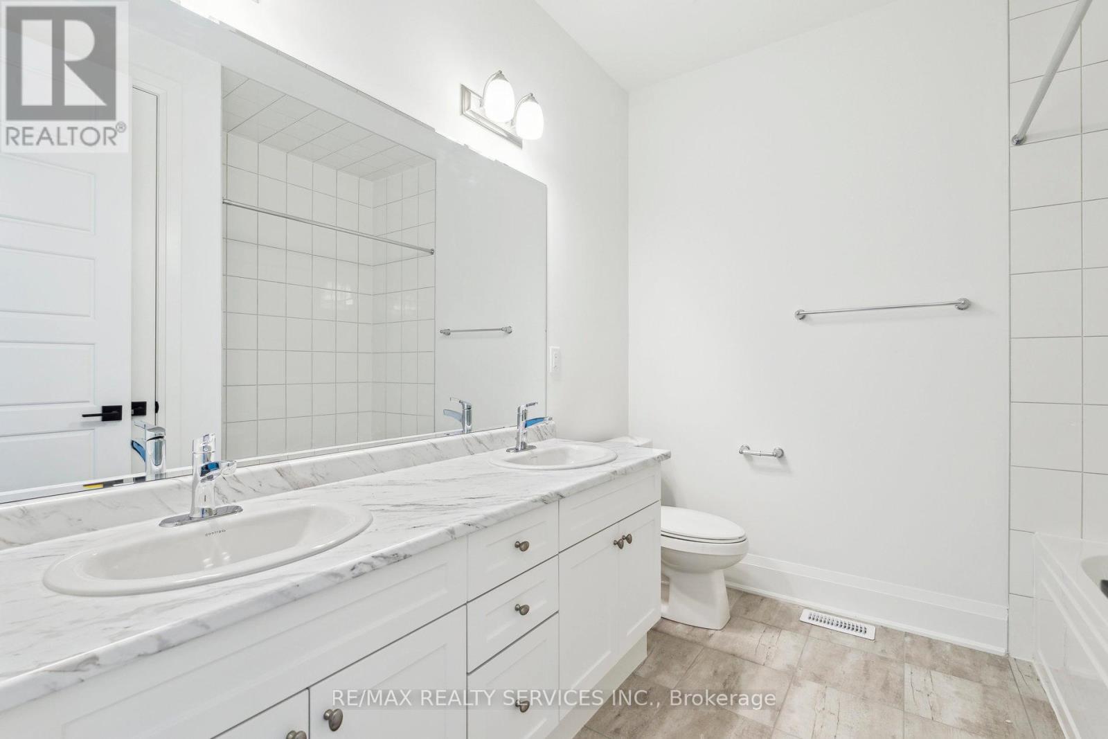 36 Betterridge Trail, Barrie, Ontario  L9J 0Z6 - Photo 35 - S12559286