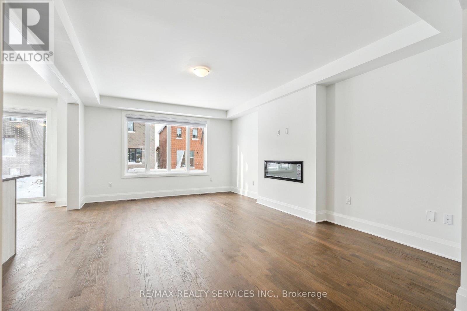 36 Betterridge Trail, Barrie, Ontario  L9J 0Z6 - Photo 13 - S12559286