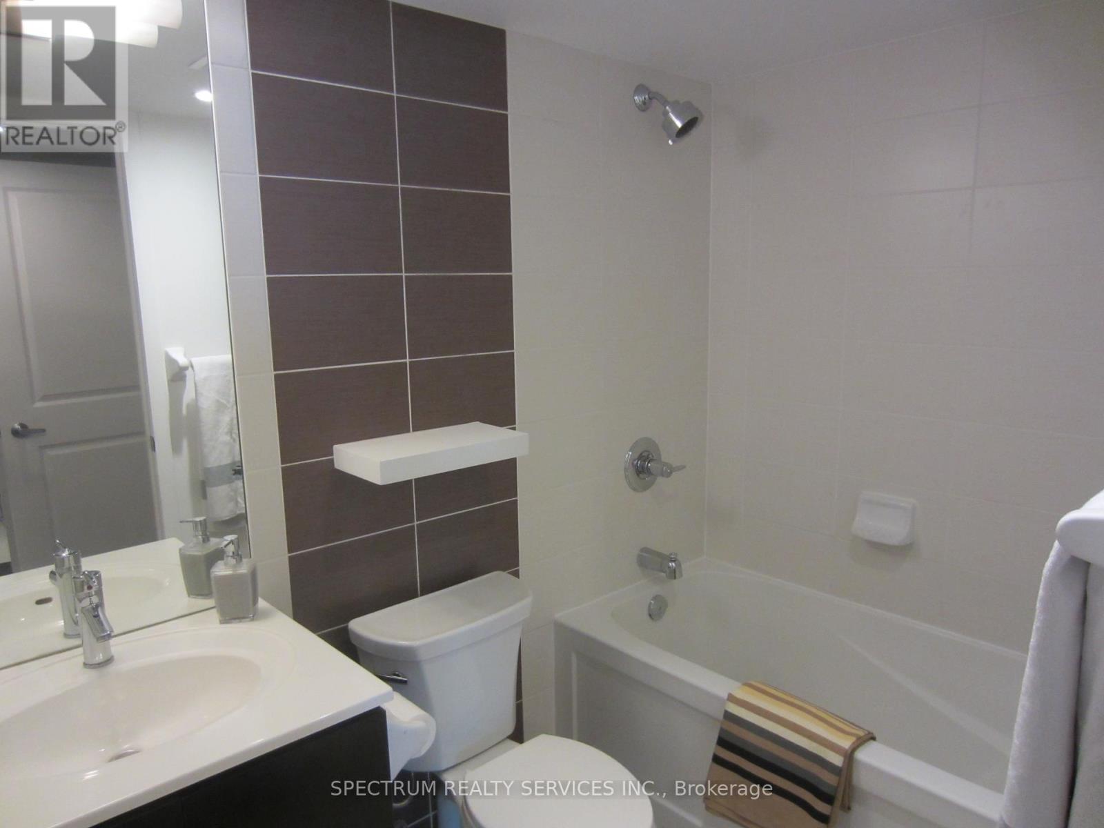 708 - 215 Sherway Gardens, Toronto, Ontario  M9C 0A4 - Photo 21 - W12565784