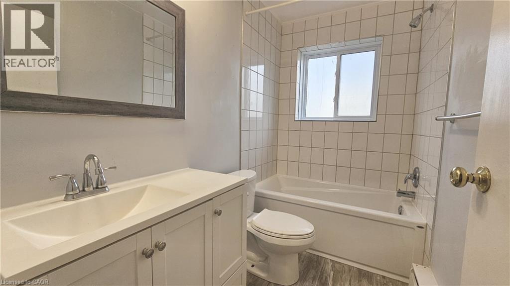 357 Connaught Street Unit# 3, Kitchener, Ontario  N2C 1B9 - Photo 8 - 40786484