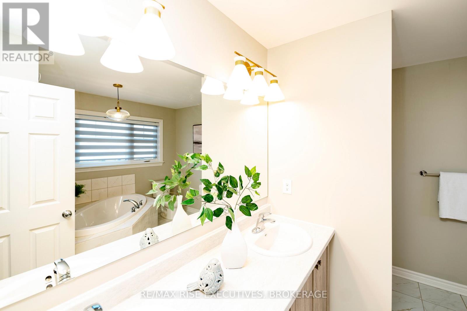 1263 Wheathill Street, Kingston, Ontario  K7M 0H4 - Photo 36 - X12566126