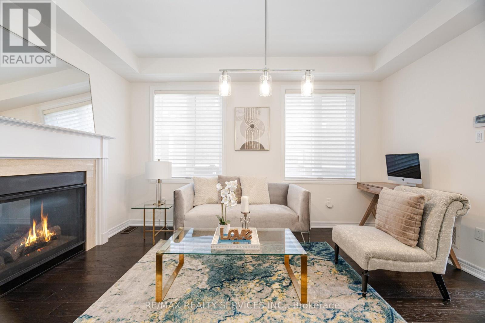 15 Vinewood Road, Caledon, Ontario  L7C 4A9 - Photo 10 - W12565856