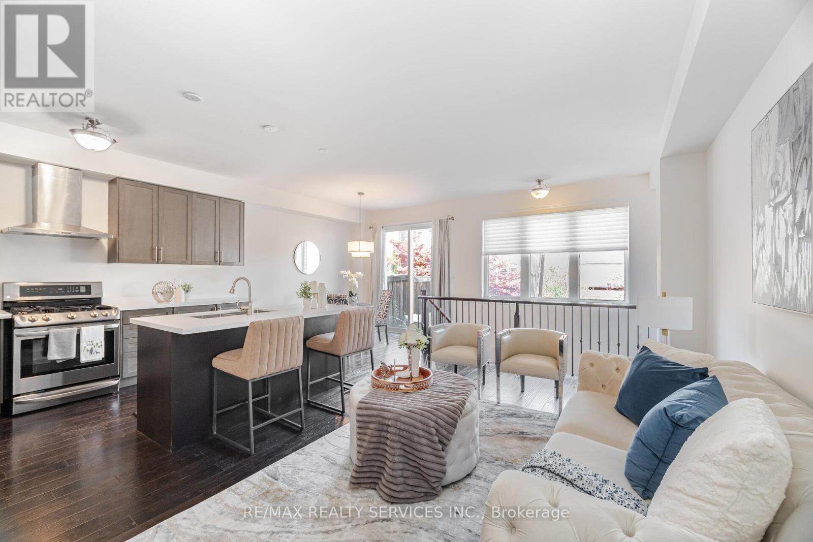 15 Vinewood Road, Caledon, Ontario  L7C 4A9 - Photo 17 - W12565856