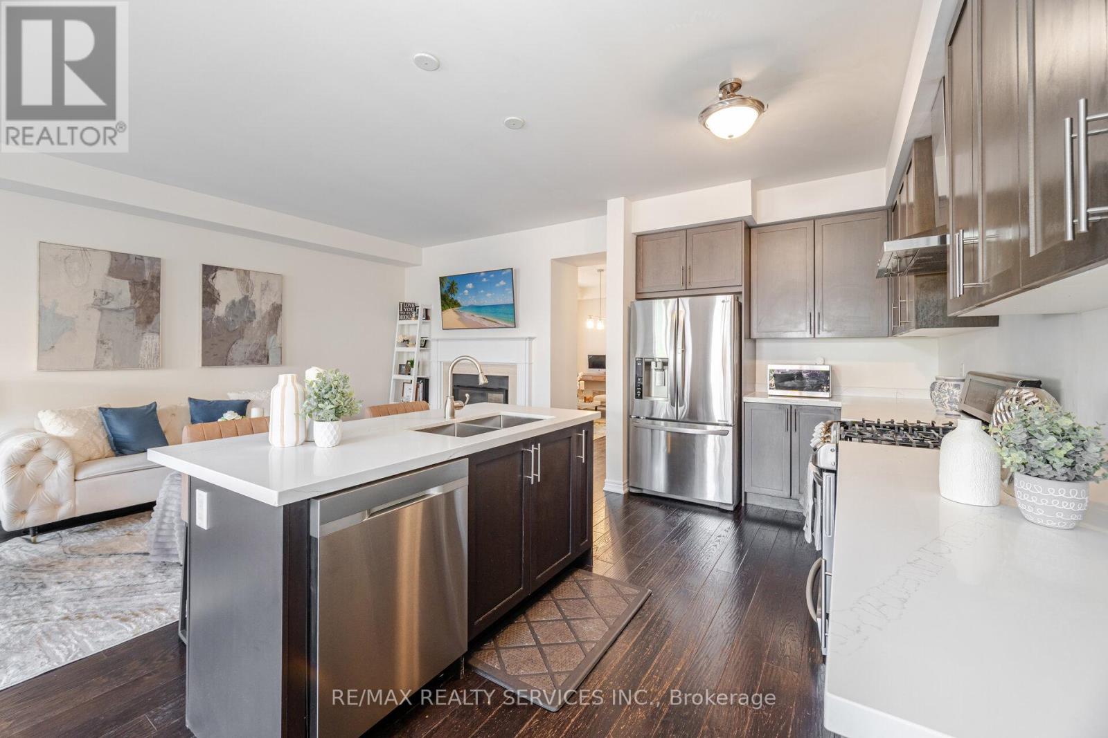 15 Vinewood Road, Caledon, Ontario  L7C 4A9 - Photo 21 - W12565856