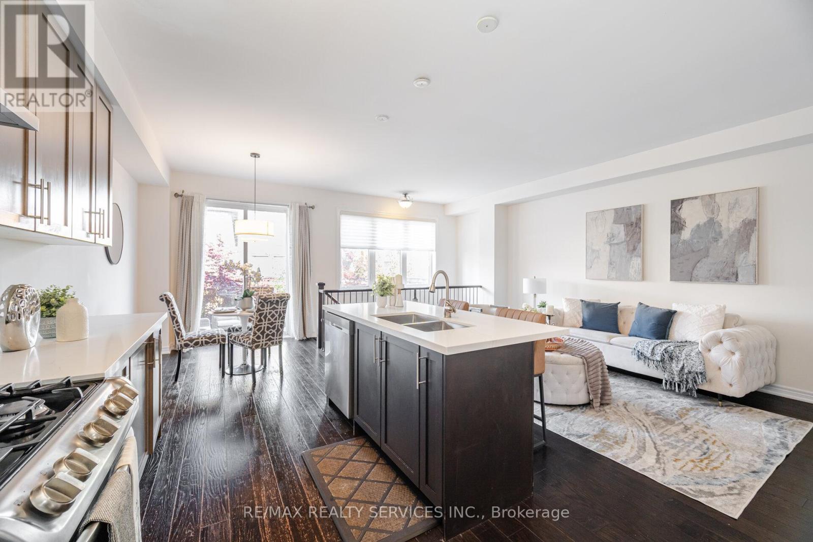 15 Vinewood Road, Caledon, Ontario  L7C 4A9 - Photo 22 - W12565856