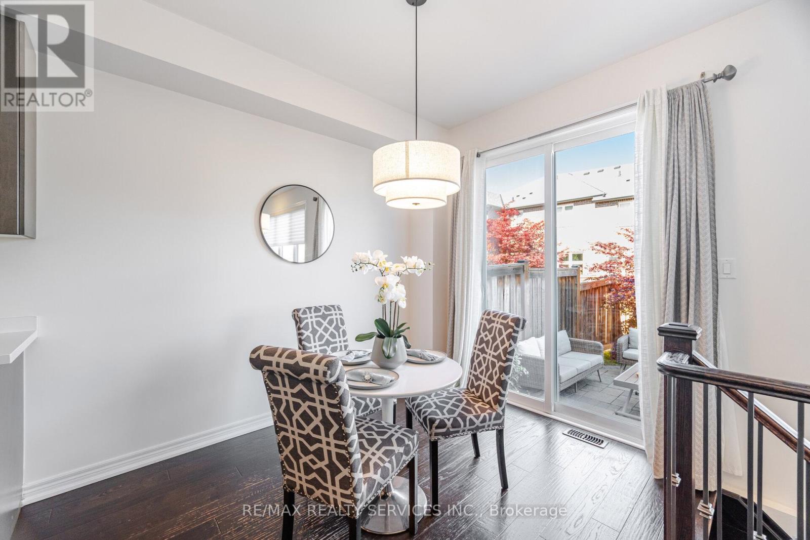 15 Vinewood Road, Caledon, Ontario  L7C 4A9 - Photo 23 - W12565856