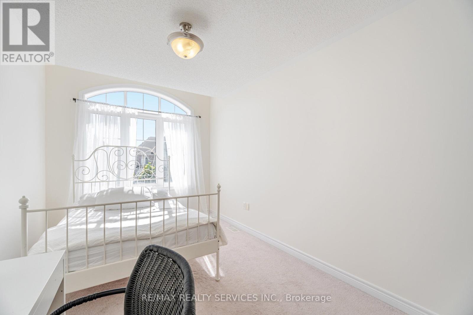 15 Vinewood Road, Caledon, Ontario  L7C 4A9 - Photo 37 - W12565856