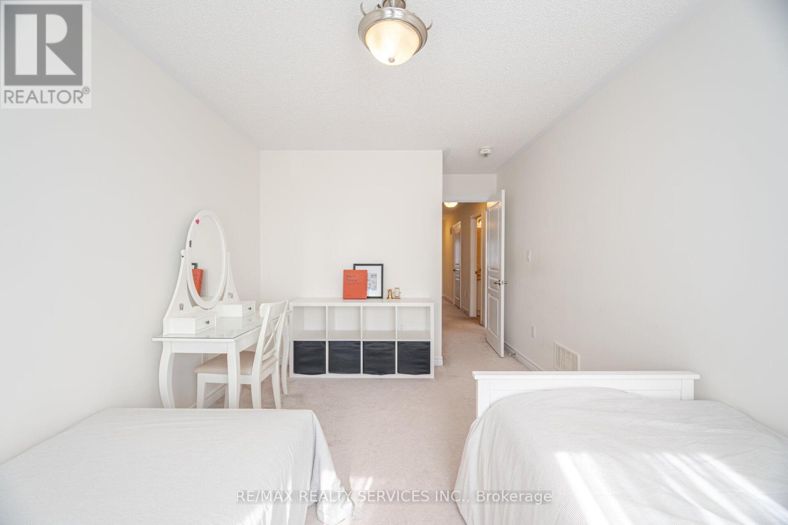 15 Vinewood Road, Caledon, Ontario  L7C 4A9 - Photo 41 - W12565856