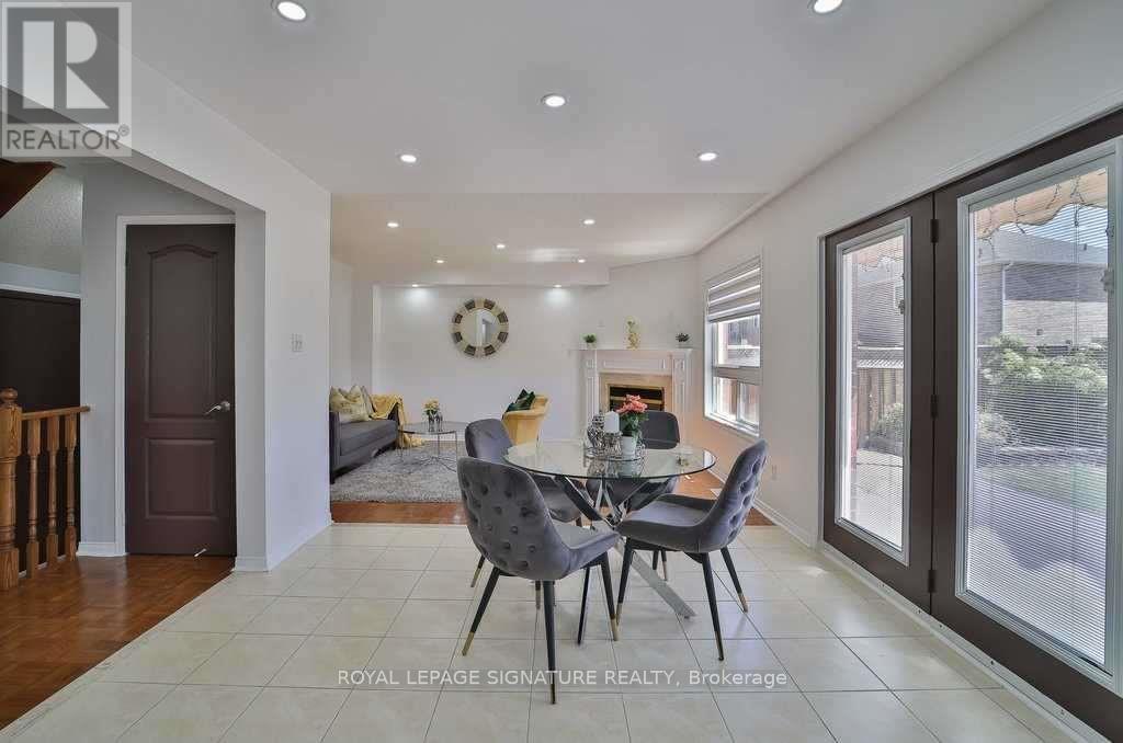 57 Mccrimmon Drive, Brampton, Ontario  L7A 2Z5 - Photo 9 - W12565886