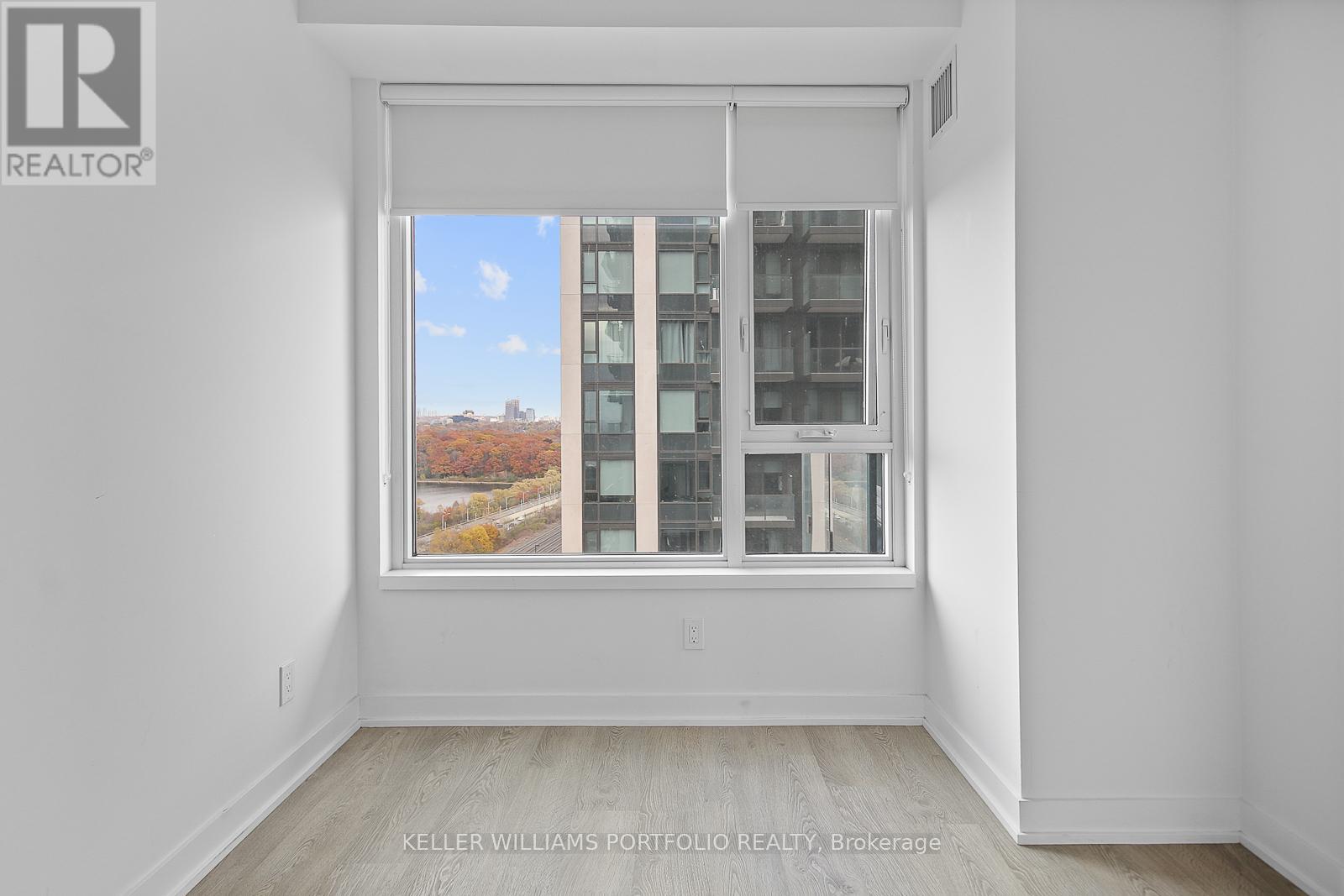 2103 - 1928 Lake Shore Boulevard W, Toronto, Ontario  M6S 0B1 - Photo 16 - W12565936