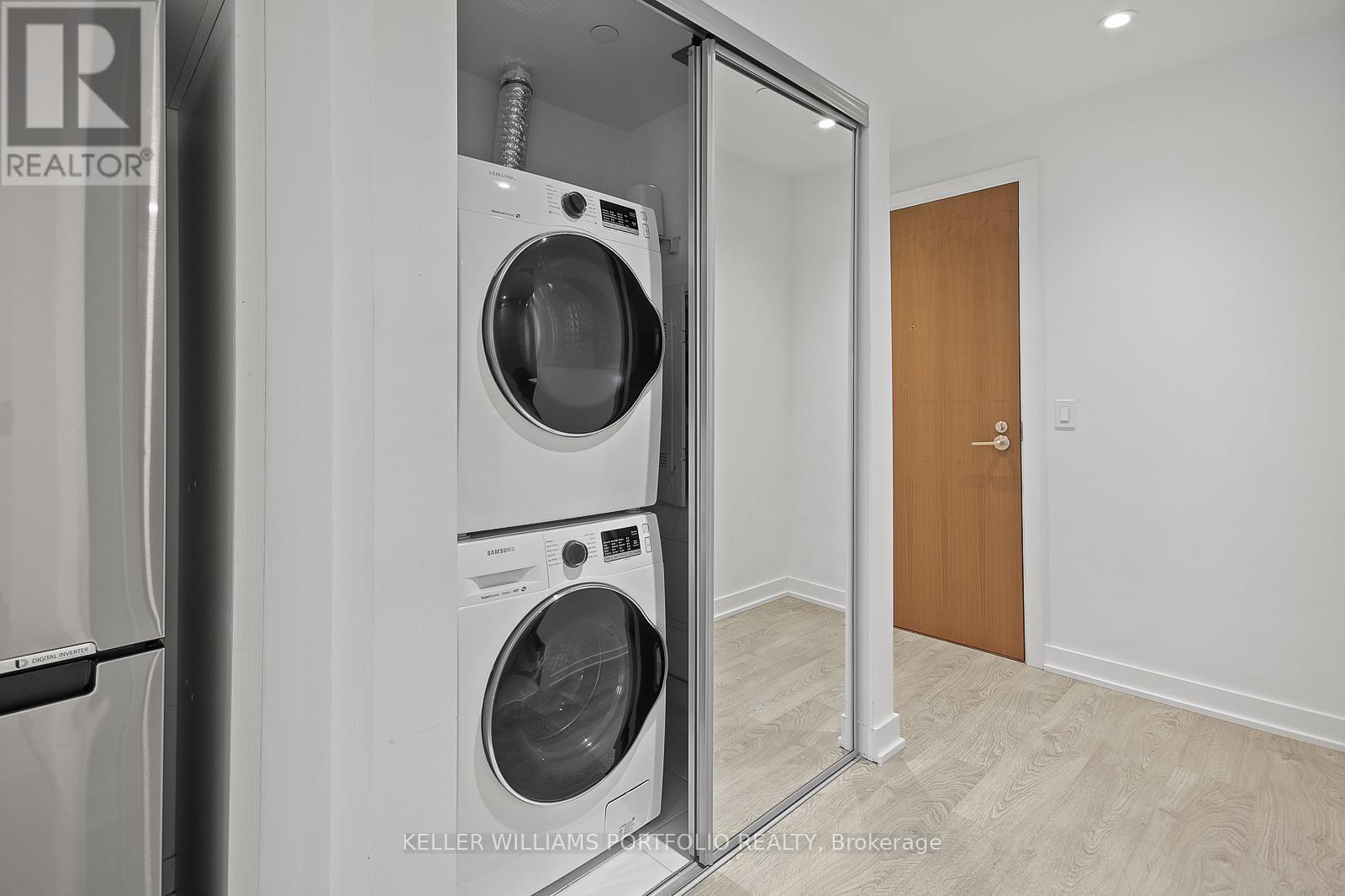 2103 - 1928 Lake Shore Boulevard W, Toronto, Ontario  M6S 0B1 - Photo 18 - W12565936