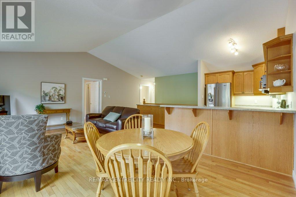 21 - 95 Capulet Lane, London North, Ontario  N6H 5V6 - Photo 16 - X12566004