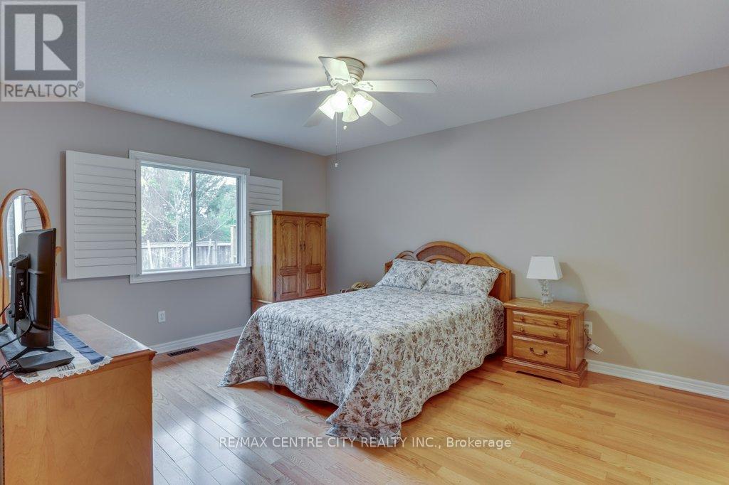 21 - 95 Capulet Lane, London North, Ontario  N6H 5V6 - Photo 22 - X12566004
