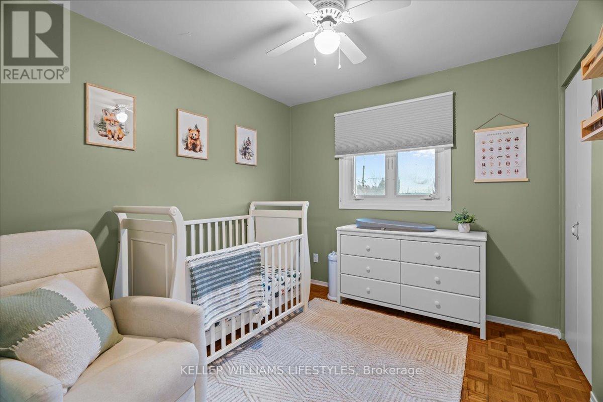 6925 Francis Street, Plympton-Wyoming, Ontario  N0N 1E0 - Photo 21 - X12566012