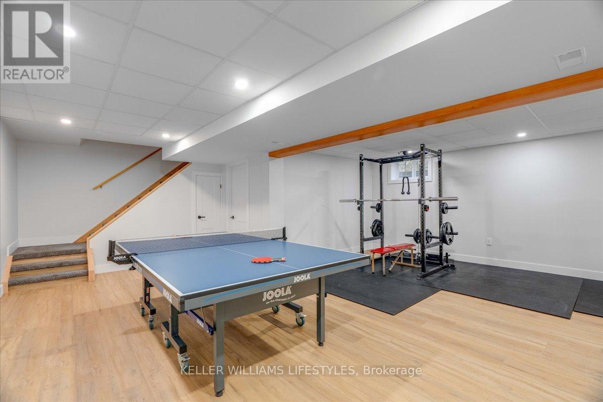 6925 Francis Street, Plympton-Wyoming, Ontario  N0N 1E0 - Photo 29 - X12566012