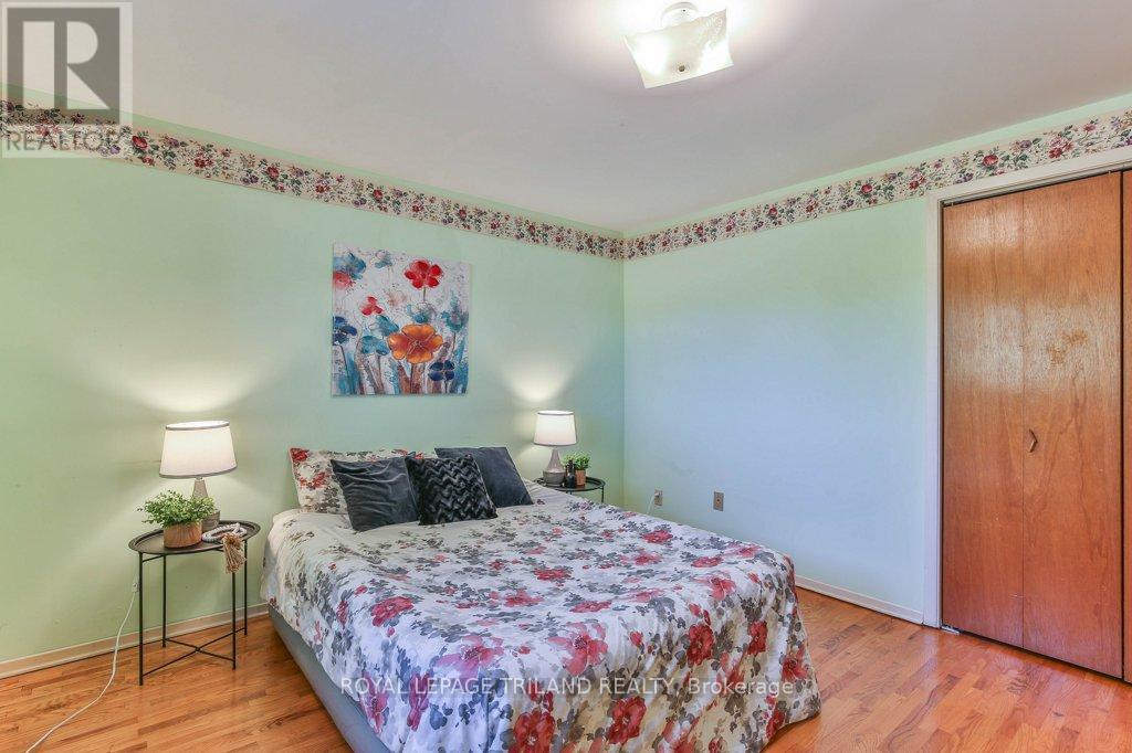 206 Admiral Drive, London East, Ontario  N5V 1H8 - Photo 25 - X12566052