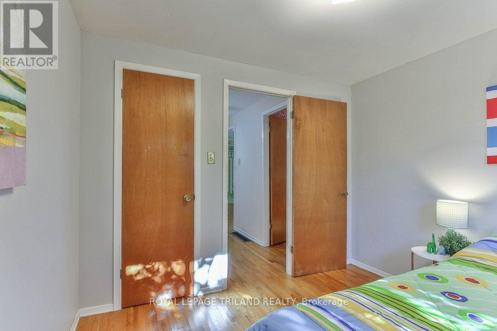 206 Admiral Drive, London East, Ontario  N5V 1H8 - Photo 31 - X12566052