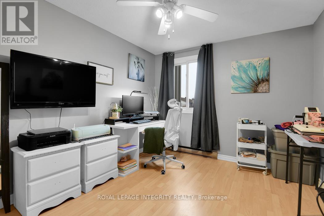 #6 - 20 Sweetbriar Circle, Ottawa, Ontario  K2J 2K4 - Photo 19 - X12565994