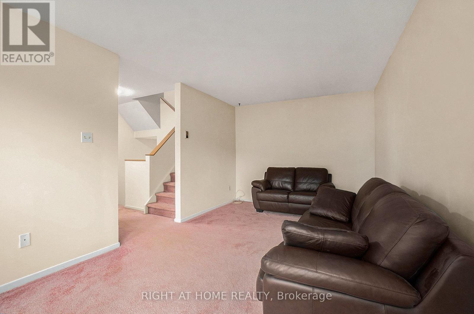 59 - 2939 Fairlea Crescent, Ottawa, Ontario  K1V 9A5 - Photo 10 - X12566038