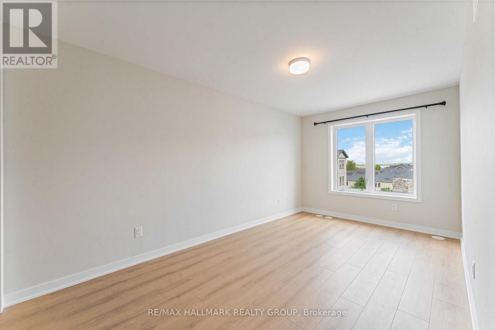 757 Kinstead Private, Ottawa, Ontario  K2S 3B3 - Photo 14 - X12566080