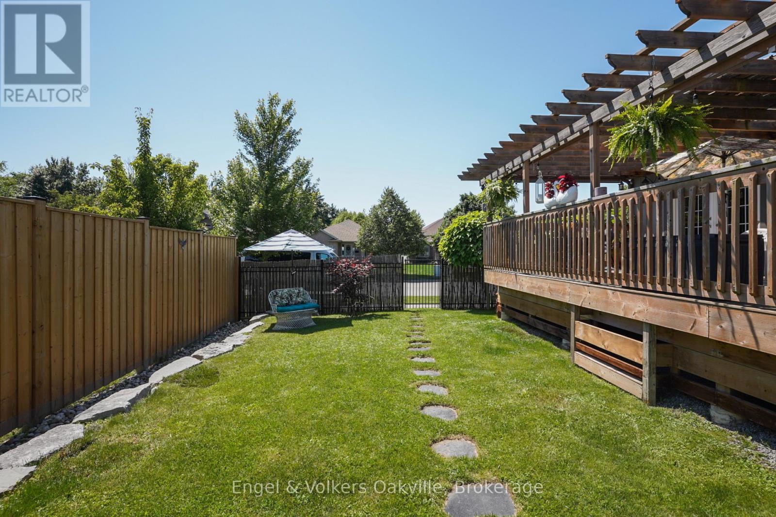 339 Wellbrook Avenue, Welland, Ontario  L3C 7N3 - Photo 34 - X12566054