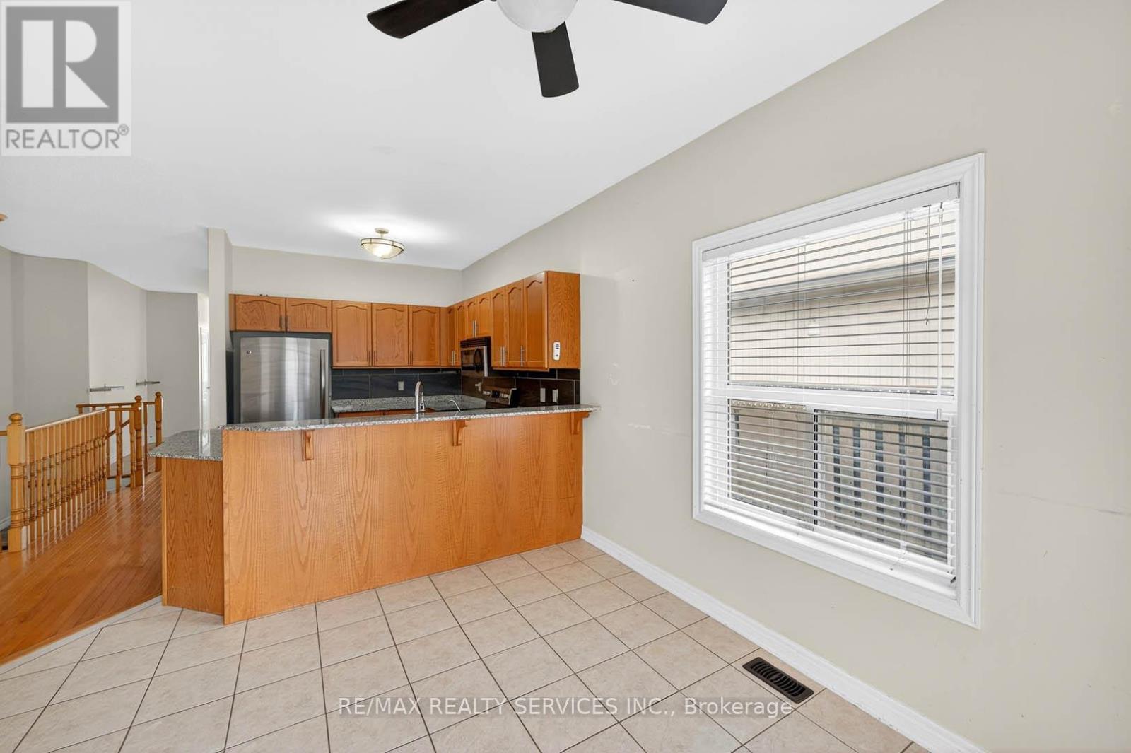 249 Berry Street, Shelburne, Ontario  L0N 1S2 - Photo 12 - X12565834