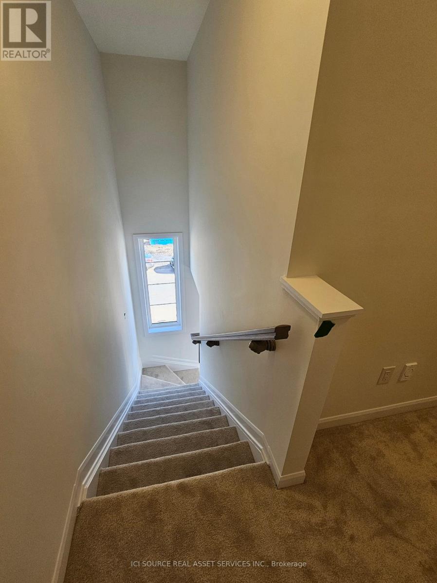 340 Raheen Court, Ottawa, Ontario  K2C 3H2 - Photo 19 - X12565838