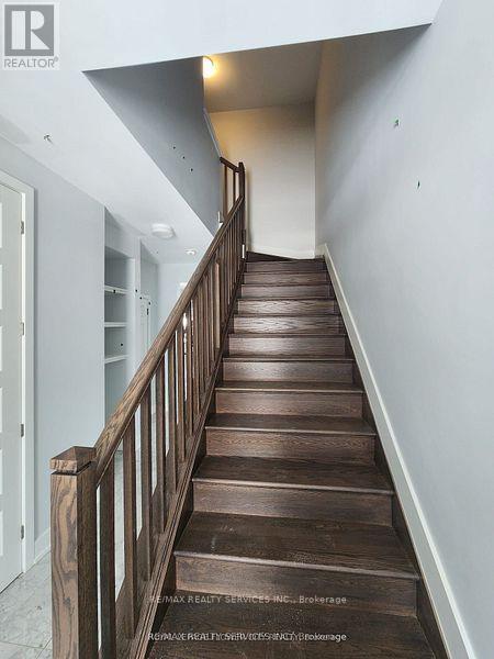 726 Rouncey Road, Ottawa, Ontario  K2S 1B6 - Photo 14 - X12565850