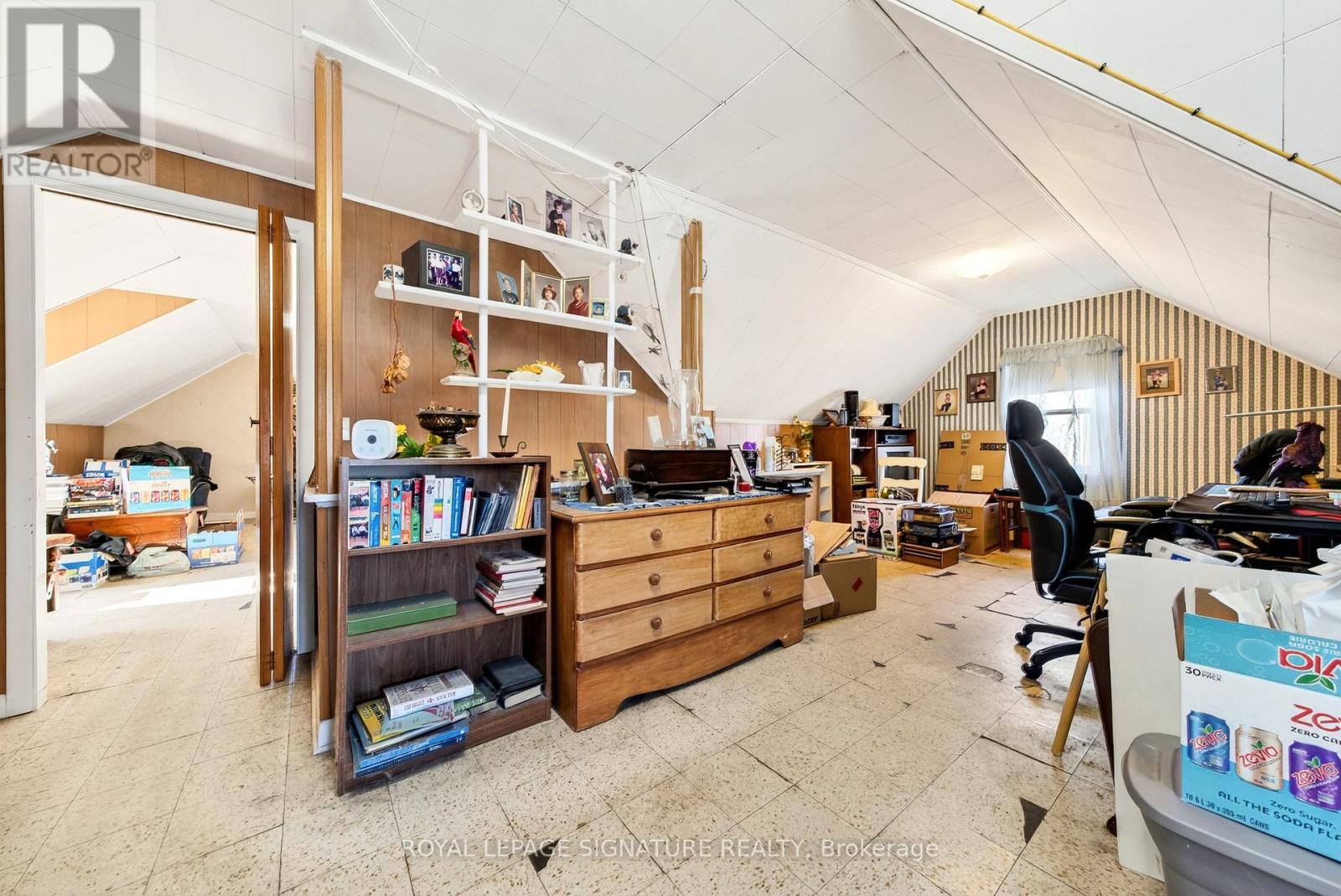 9037 Airport Road W, Hamilton, Ontario  L0R 1W0 - Photo 16 - X12565872