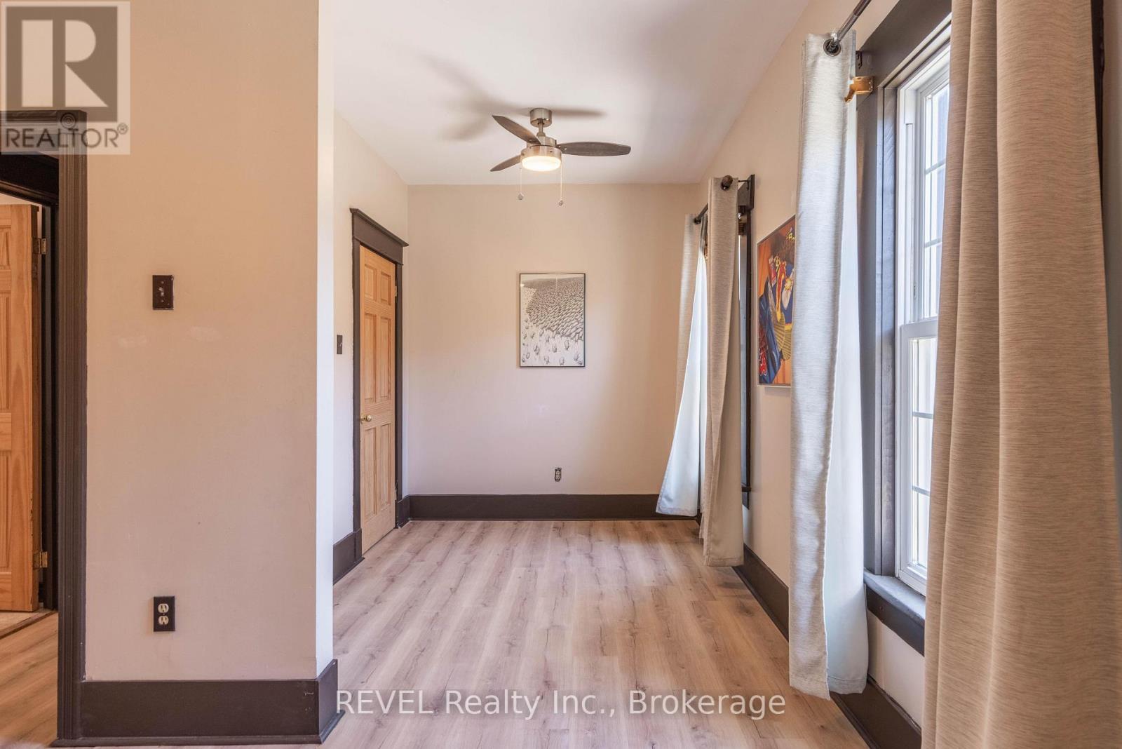 6133 Prospect Street, Niagara Falls, Ontario  L2G 1G9 - Photo 15 - X12566008