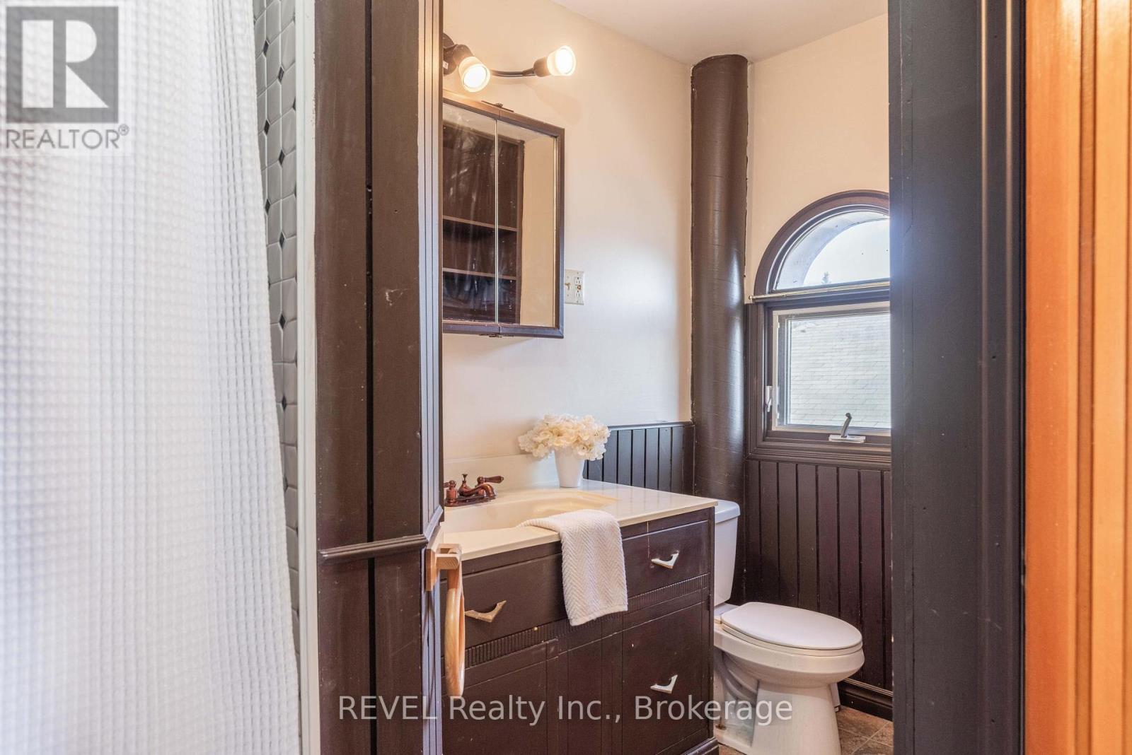 6133 Prospect Street, Niagara Falls, Ontario  L2G 1G9 - Photo 21 - X12566008