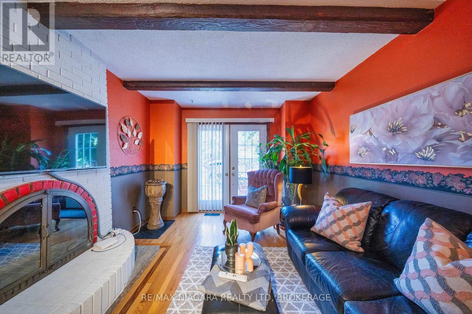 621 Lake Street, St. Catharines, Ontario  L2N 6H4 - Photo 18 - X12566078