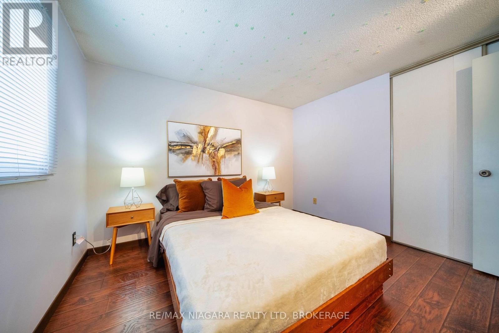 621 Lake Street, St. Catharines, Ontario  L2N 6H4 - Photo 24 - X12566078