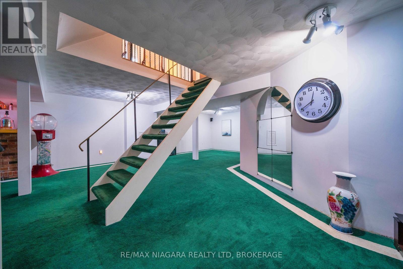 621 Lake Street, St. Catharines, Ontario  L2N 6H4 - Photo 35 - X12566078