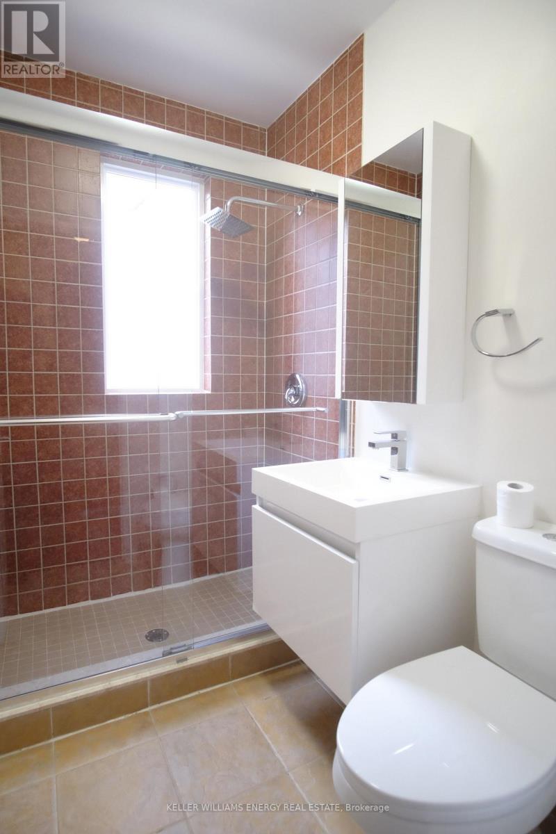 8 Lynndale Road, Toronto, Ontario  M1N 1C1 - Photo 12 - E12566114