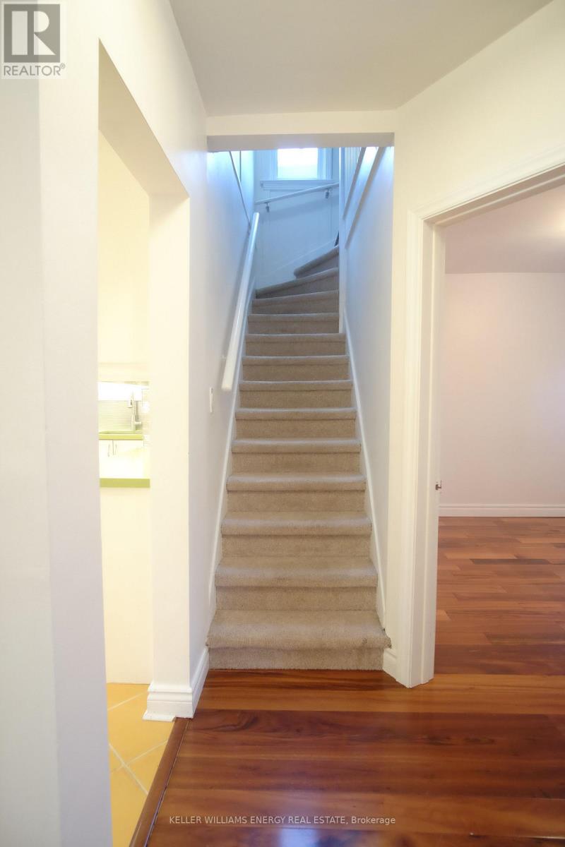 8 Lynndale Road, Toronto, Ontario  M1N 1C1 - Photo 13 - E12566114