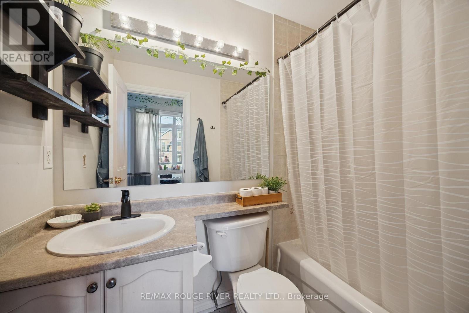 131 Kenneth Hobbs Avenue, Whitby, Ontario  L1R 0E3 - Photo 10 - E12566172