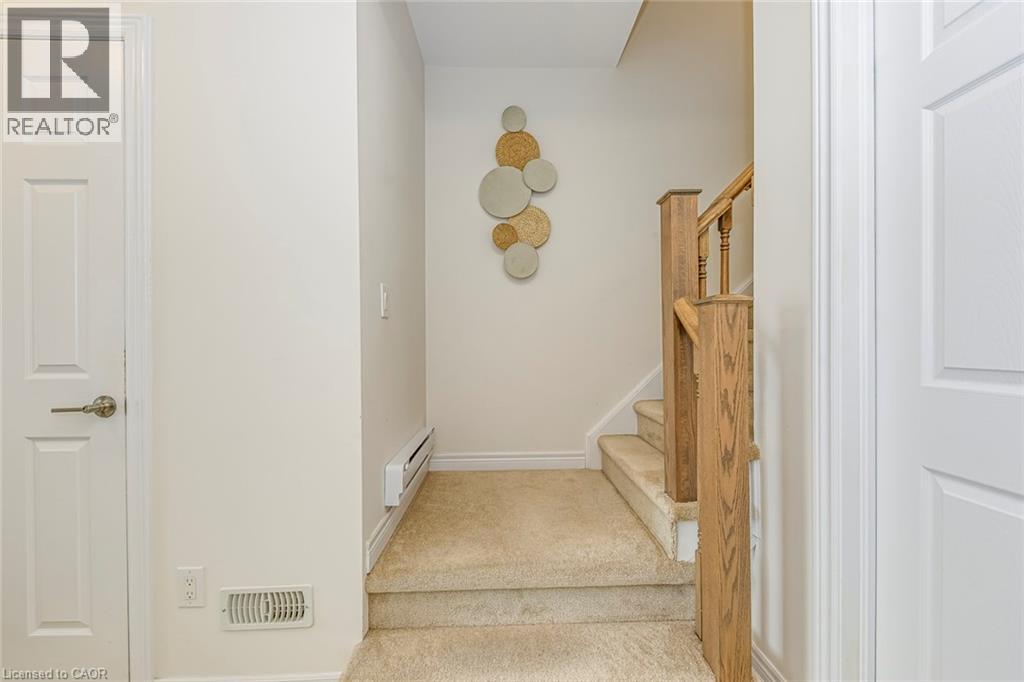 383 Grantham Common, Oakville, Ontario  L6H 0P8 - Photo 4 - 40787656