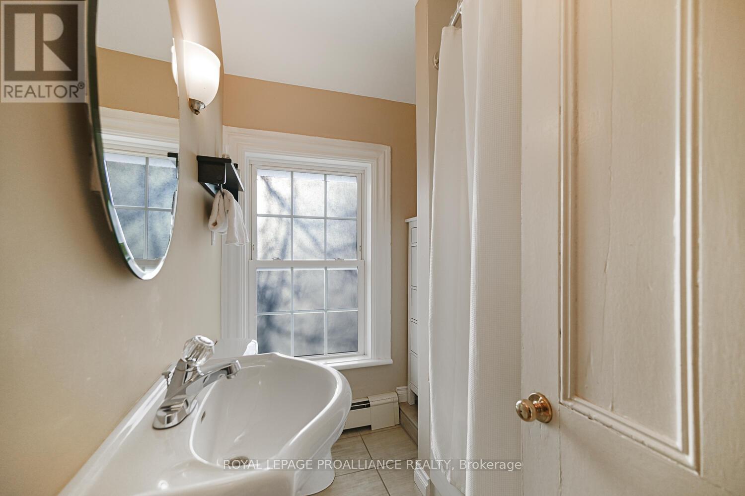 125 Park Street, Brockville, Ontario  K6V 2G8 - Photo 27 - X12566022