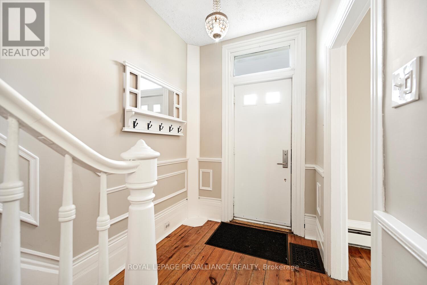 125 Park Street, Brockville, Ontario  K6V 2G8 - Photo 6 - X12566022