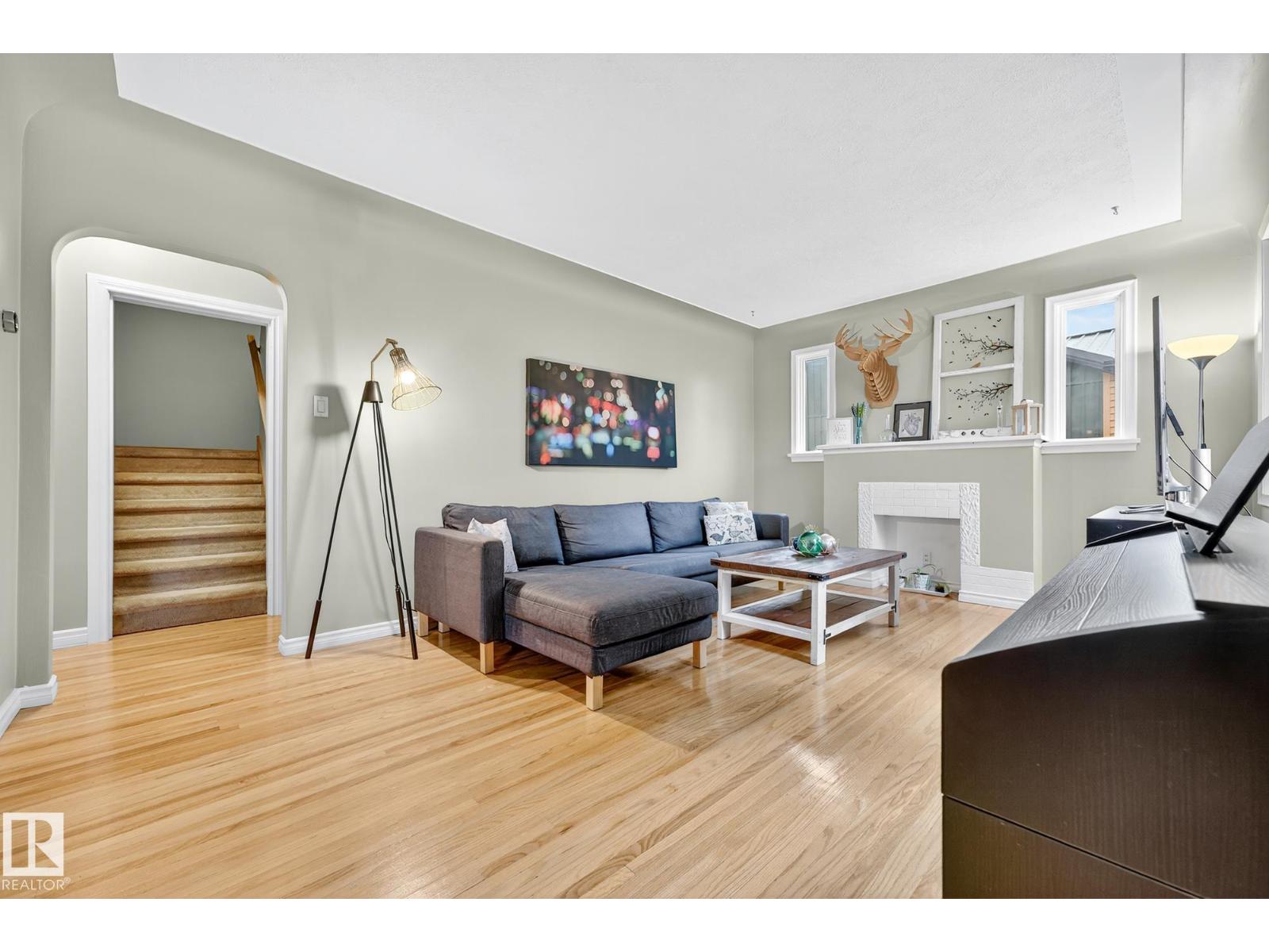 10965 139 St Nw, Edmonton, Alberta  T5M 1R3 - Photo 6 - E4466273