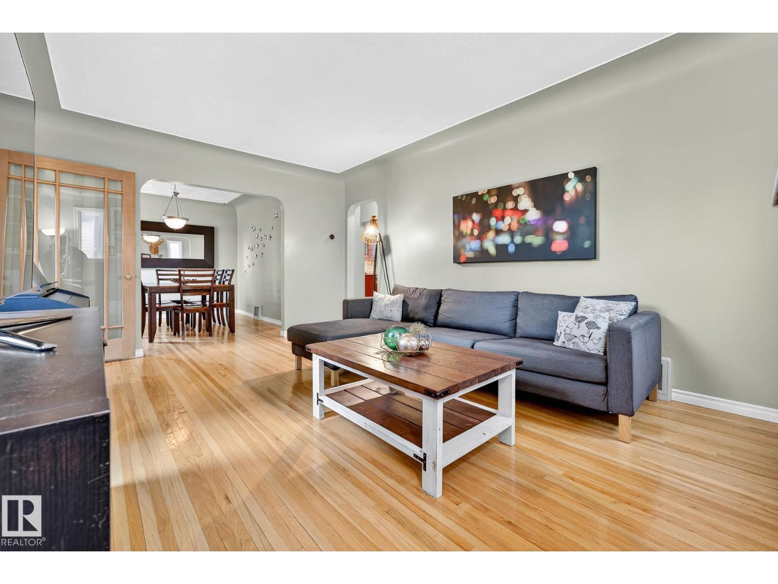 10965 139 St Nw, Edmonton, Alberta  T5M 1R3 - Photo 10 - E4466273