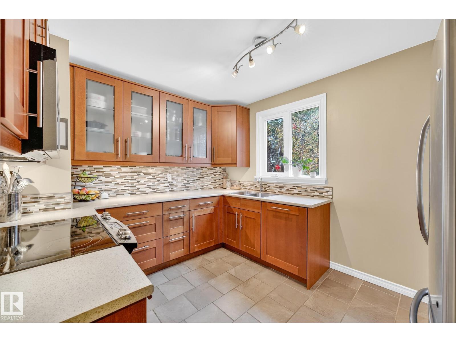 10965 139 St Nw, Edmonton, Alberta  T5M 1R3 - Photo 15 - E4466273