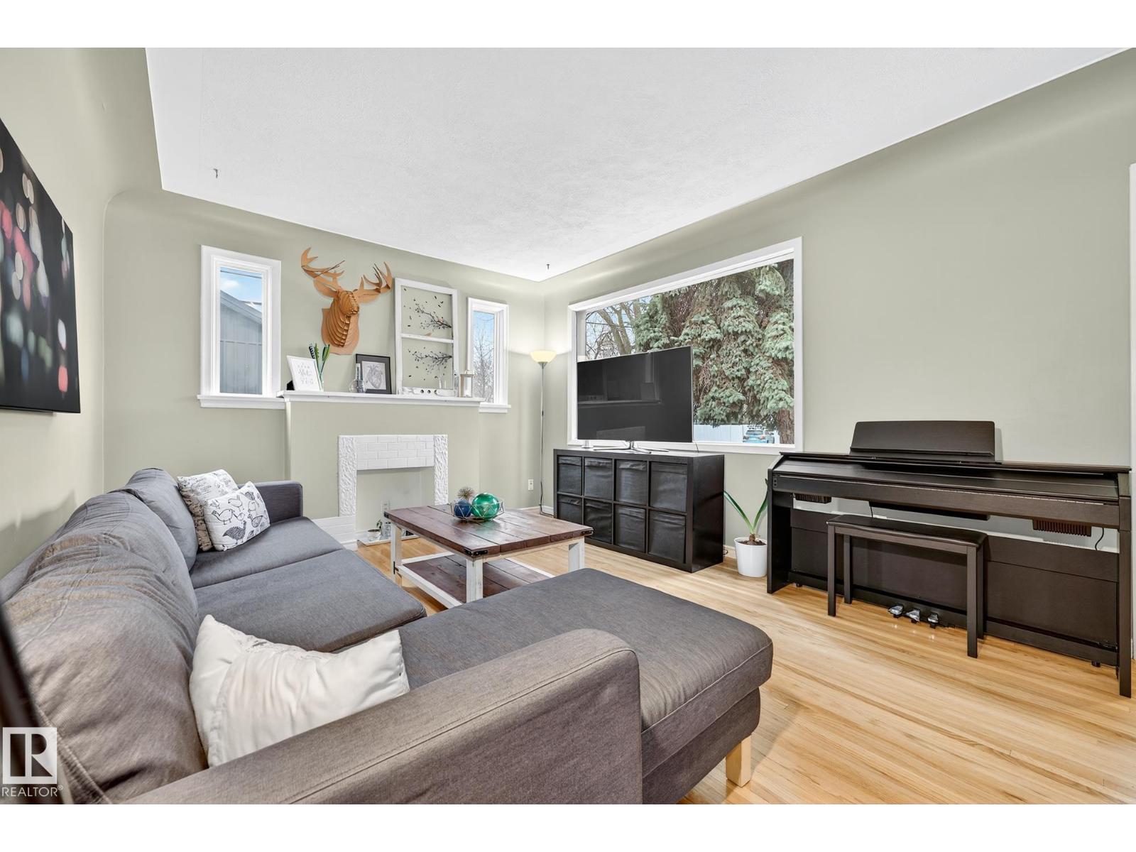 10965 139 St Nw, Edmonton, Alberta  T5M 1R3 - Photo 8 - E4466273